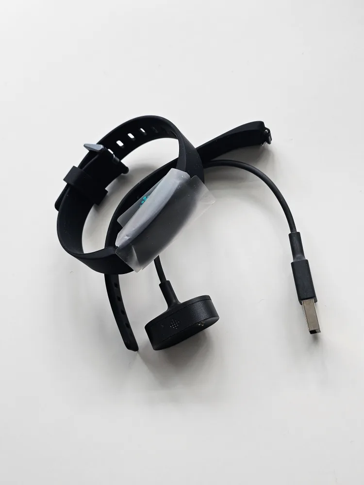 Fitbit Inspire 2 Black with Charger thumbnail
