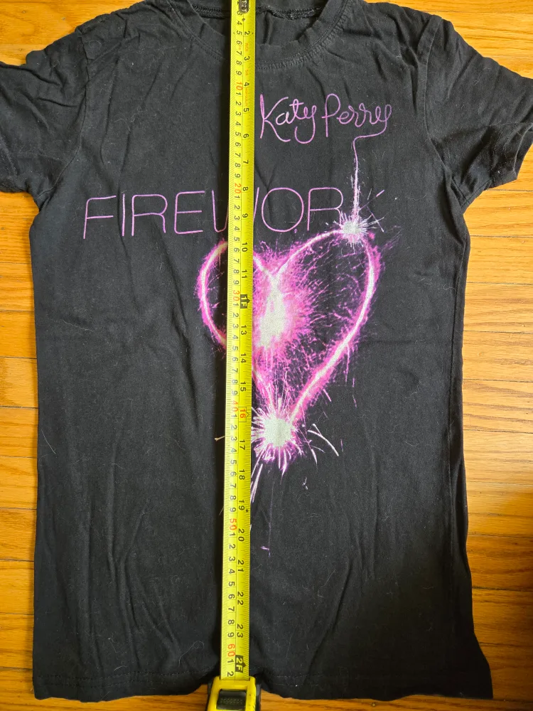 Katy Perry Teenage Dream Firework Pop Band T-Shirt image indicator(5)