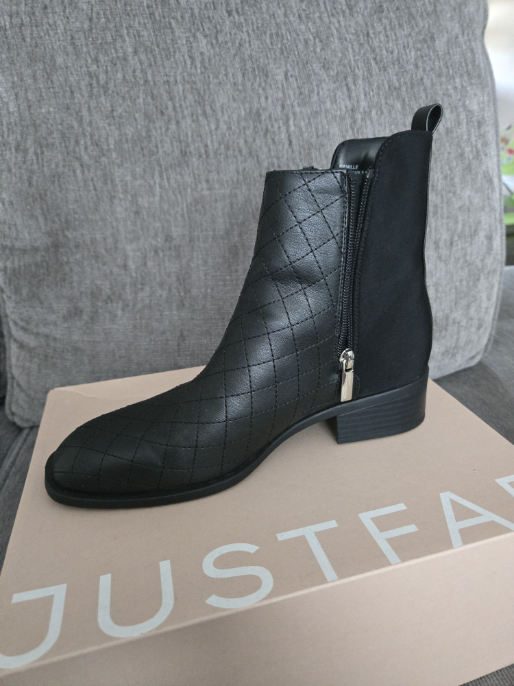 JustFab Camille Booties - Size 7.5 - photo 2