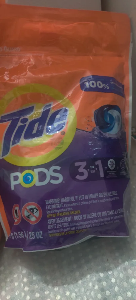 Tide Pods 3-in-1 Spring Meadow 31 pacs x 2 image indicator(4)