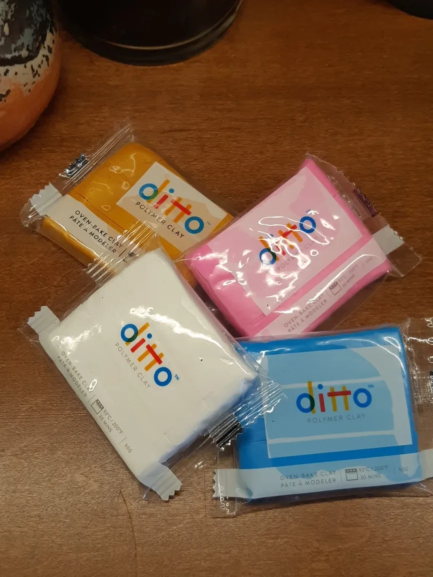 Ditto Polymer Clay ( 4 blocks / packs) thumbnail