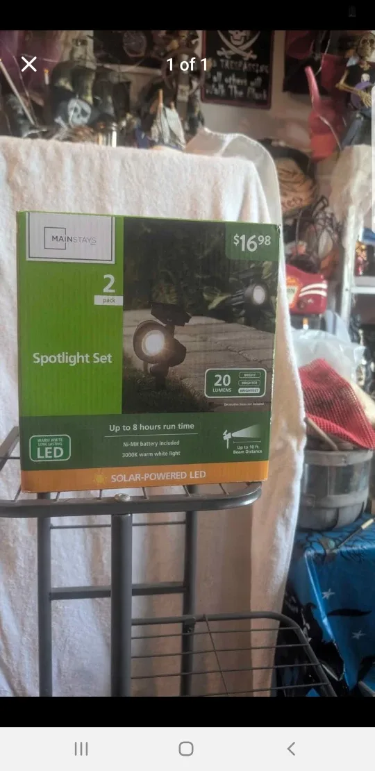Mainstays 2-Pack Solar Spotlight Set - New thumbnail