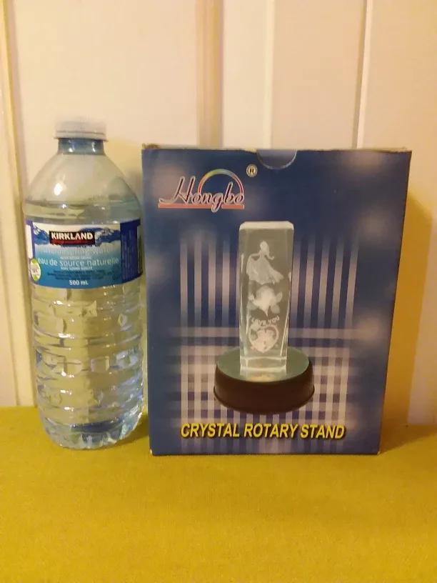 Hongbo Crystal Rotary Stand Light 🆕 🇨🇦 thumbnail