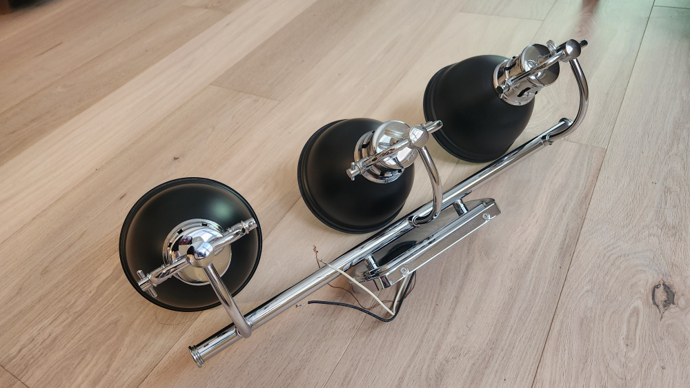 3-Light Track Lighting Fixture - Black & Chrome - photo 2
