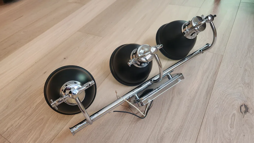 3-Light Track Lighting Fixture - Black & Chrome image indicator(2)