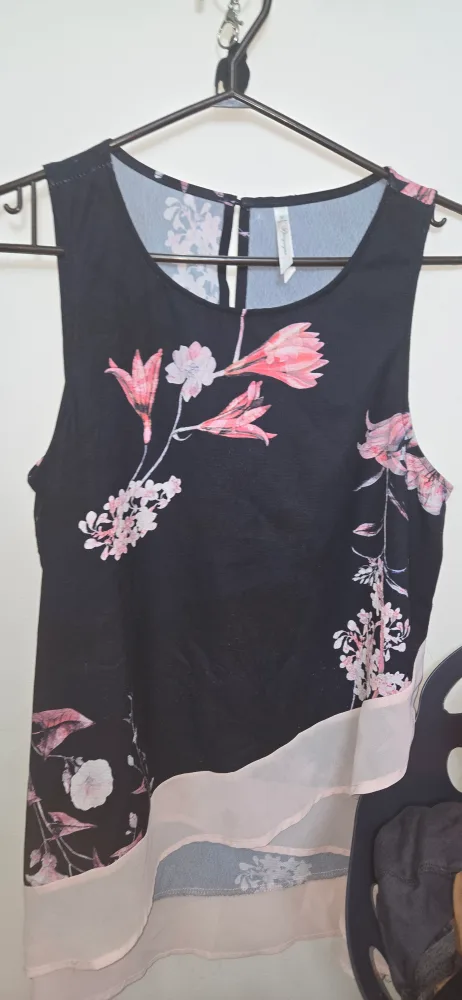 Adelyn Rae Black Floral Sleeveless Top thumbnail