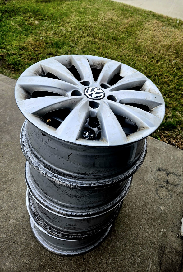 OEM VW GTI MK6 Rims: Set of 4 with TPMS Sensors