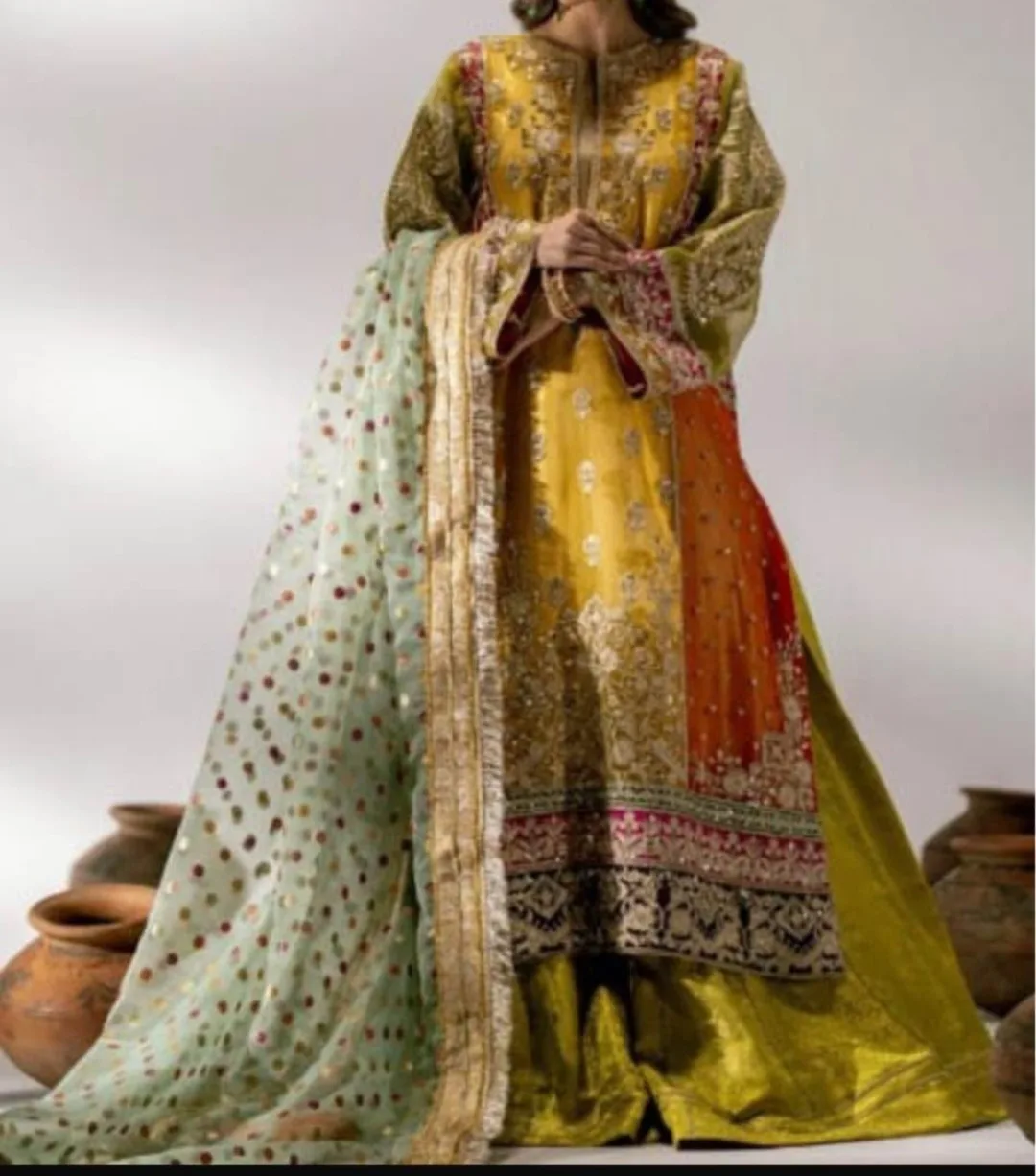 Gorgeous Yellow and Green Pakistani fancy dress thumbnail