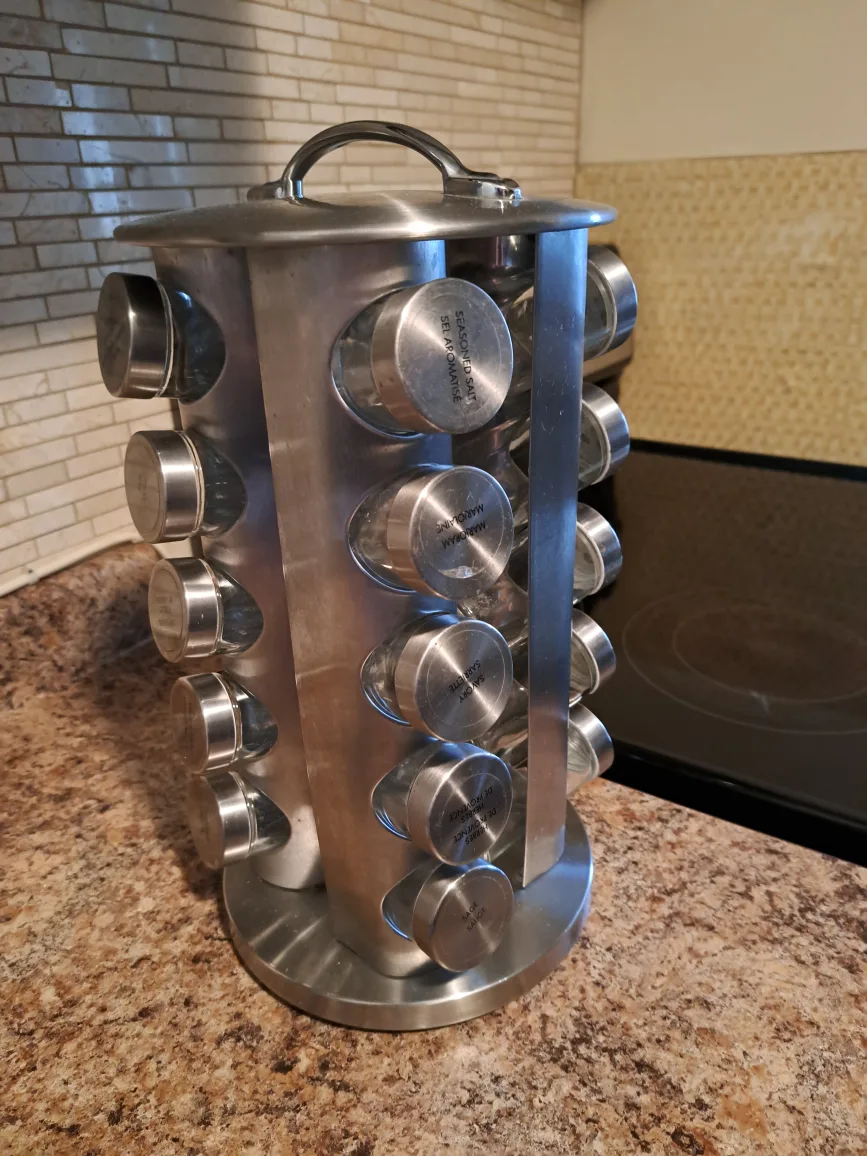 Rotating Spice Rack with Jars thumbnail