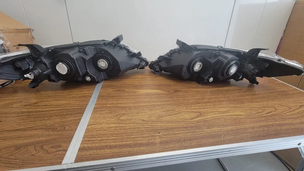 Toyota Camry 2010-2011 Headlights - Pair, New image indicator(3)