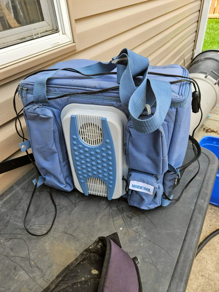 Mobicool Cooler Bag - Blue thumbnail