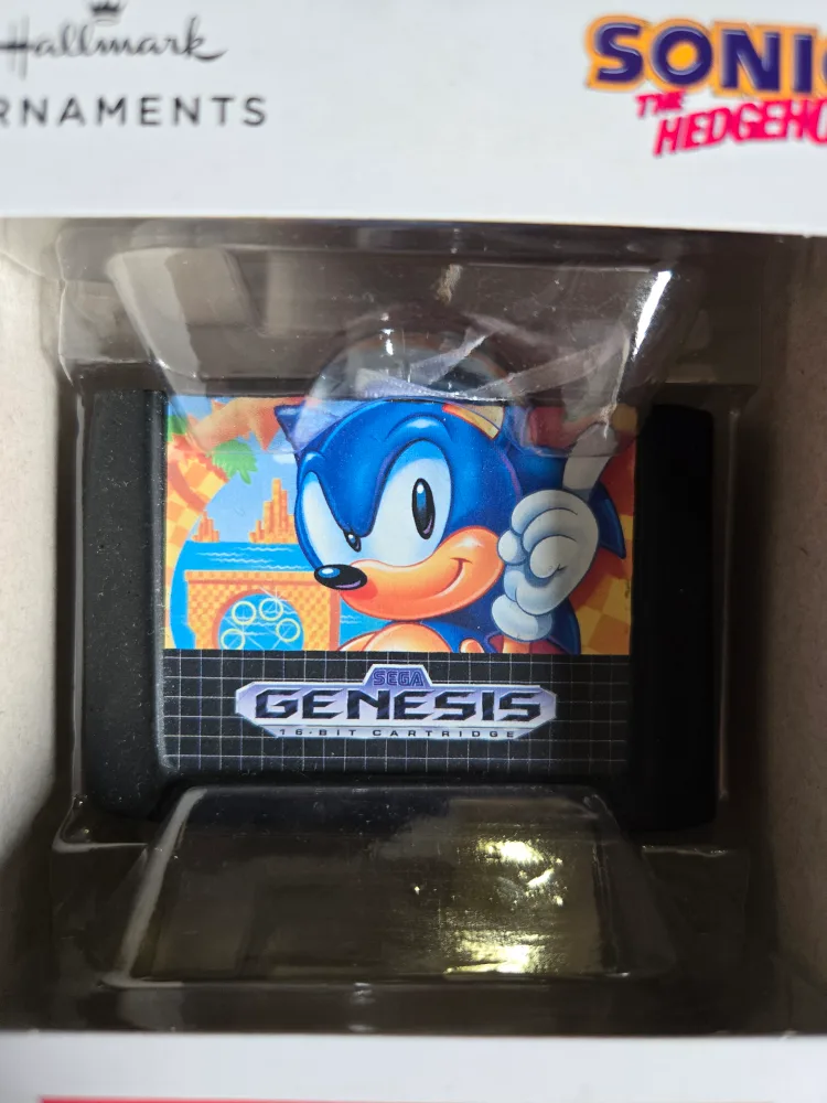 Sonic Christmas Ornament thumbnail