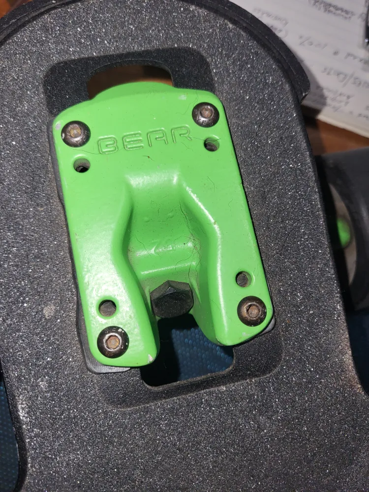 Longboard Vandal with Drag Slicks image indicator(3)