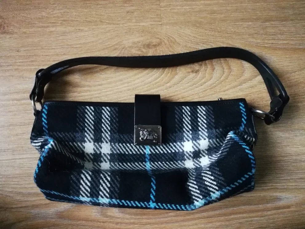 Handbag thumbnail
