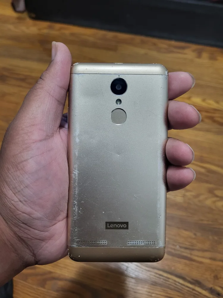 Lenovo Smartphone.  No Issues. Working great. Charger  Included. image indicator(3)