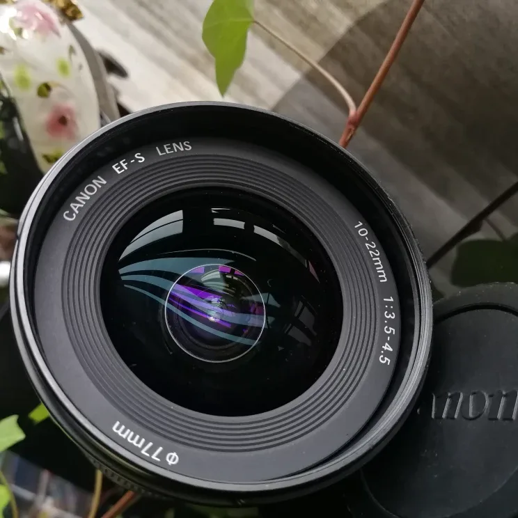 Canon EF-S 10-22mm f/3.5-4.5 USM Lens thumbnail