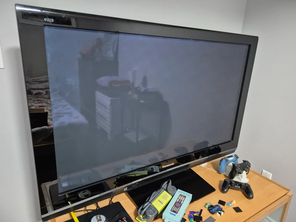 Panasonic TH-50PZ80U 50" Plasma TV thumbnail