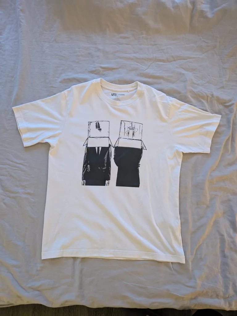 Uniqlo Metal Gear Solid Graphic Tee (UT Archive) - unisex mediym thumbnail