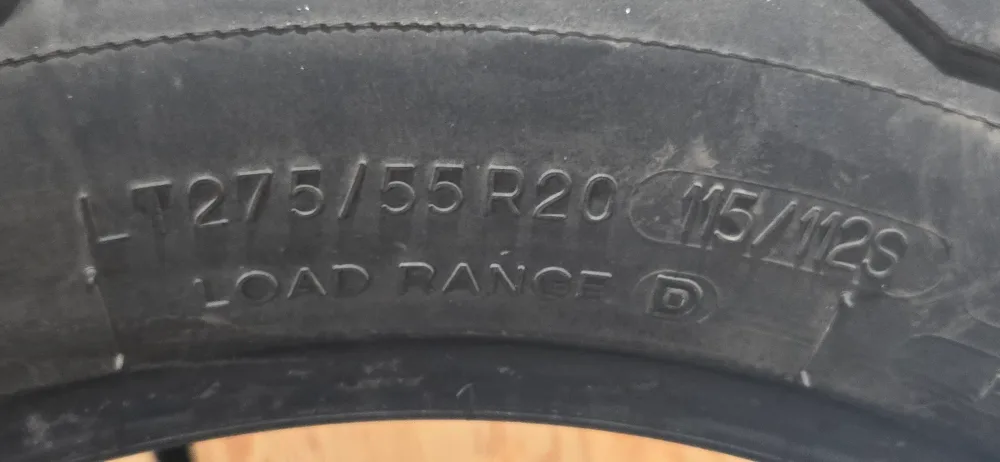 LT275/55R20 Tire x3 thumbnail
