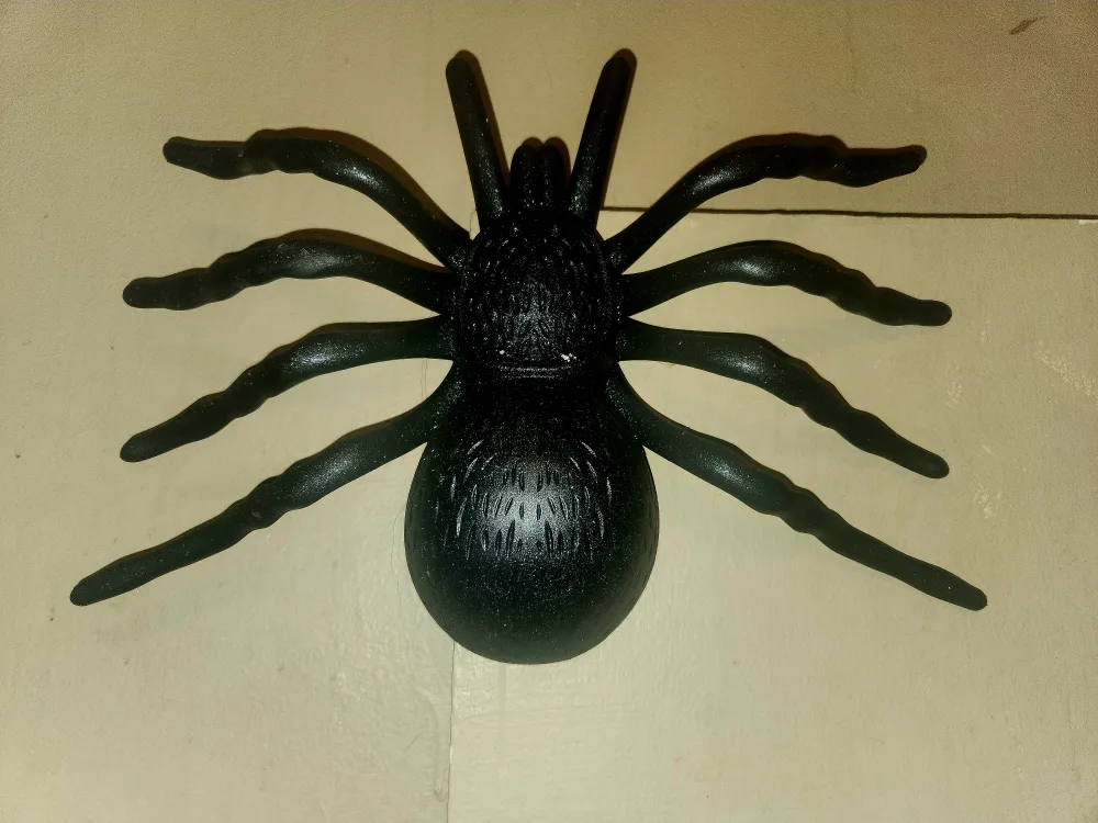 1 Medium Sized Halloween Decoration Spider thumbnail