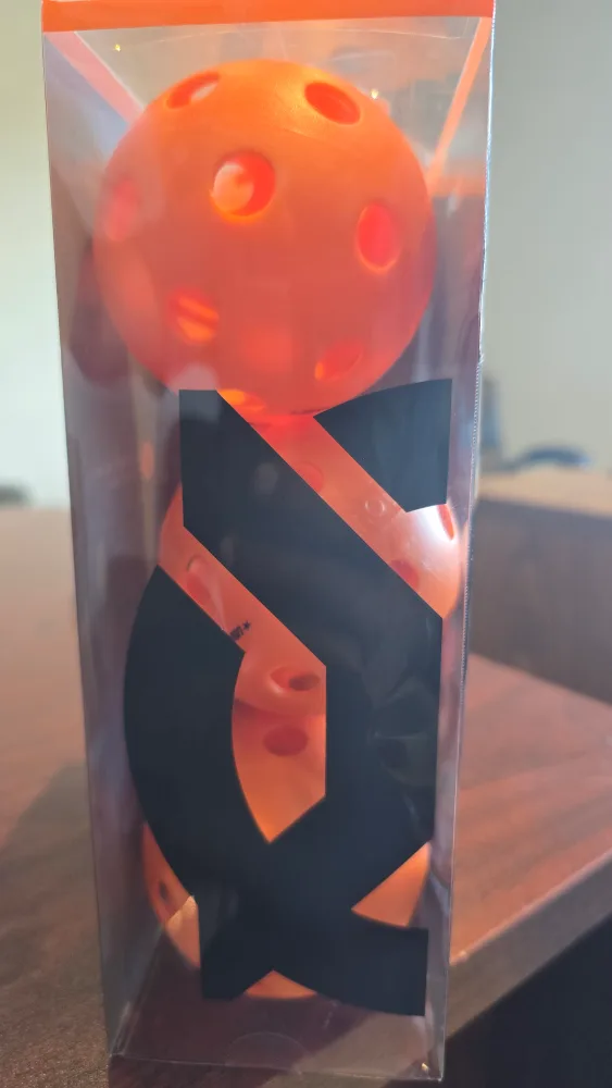 ONIX Fuse Indoor Pickleballs - 6 Pack image indicator(2)