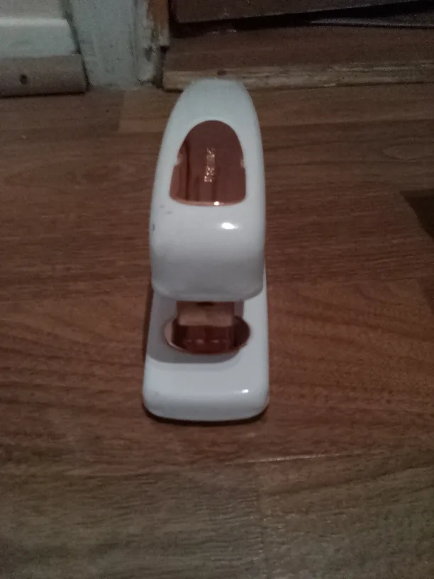 U Brands Stapler - White & Rose Gold thumbnail