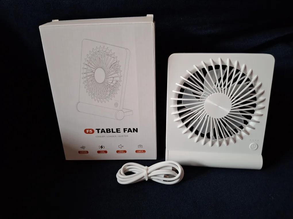 NEW Portable Table Fan thumbnail