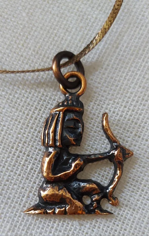 Vintage Archer Pendant Necklace image indicator(2)