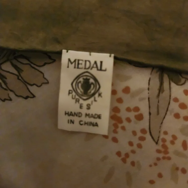 Medal Pure Silk Scarf - Hand Made image indicator(2)