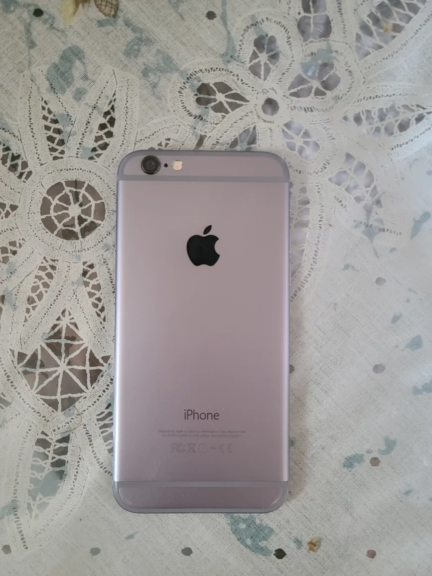Apple iPhone 6S - Good Condition thumbnail