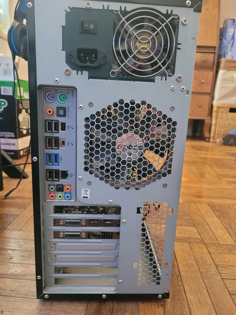 Antec solid metal PC Tower Case. image indicator(4)