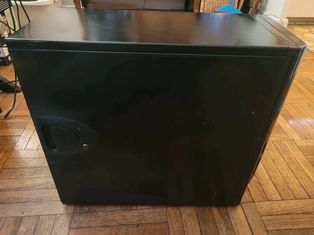 Antec solid metal PC Tower Case. image indicator(7)