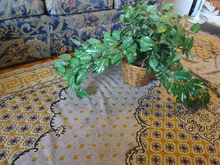 Hanging Artificial Pothos Plant ☘️ 🌴 tree - photo 3