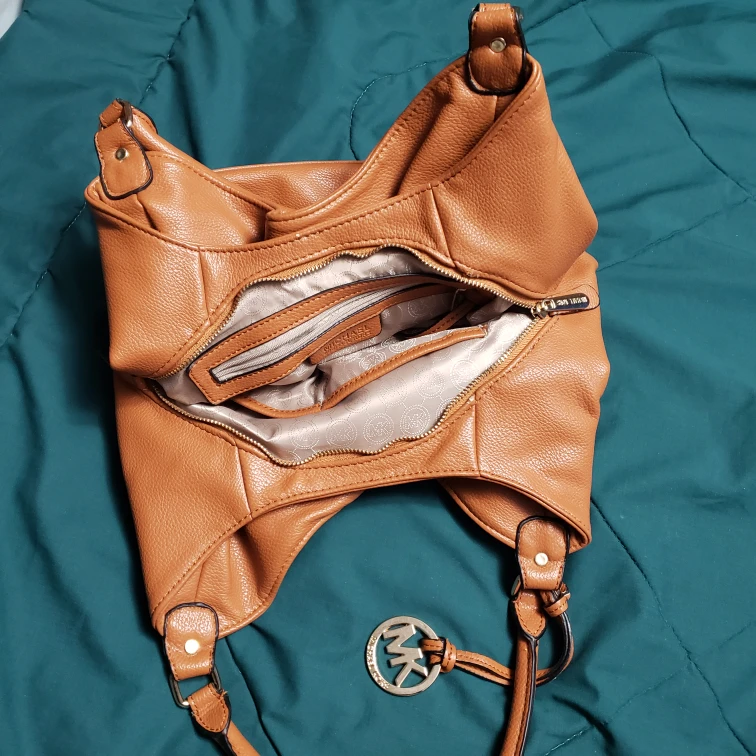 Michael Kors (imposter)Tan  Shoulder Bag - photo 2