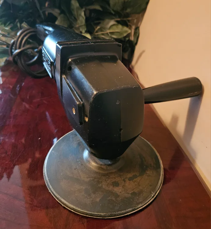 WEN 943 7" 2-Speed Sander/Polisher image indicator(6)