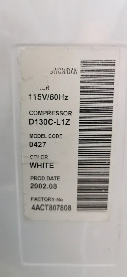 Diplomat Mini Fridge - White image indicator(8)