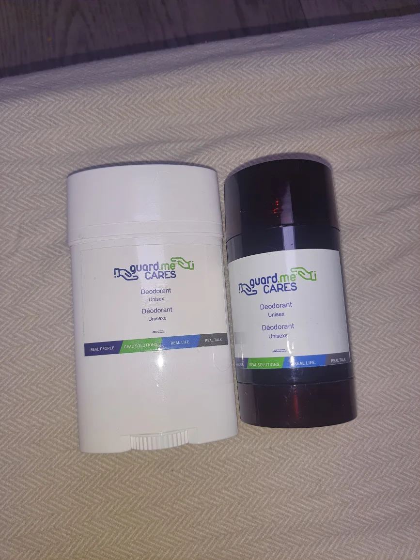 guard.me CARES Unisex Deodorant 🇨🇦 thumbnail