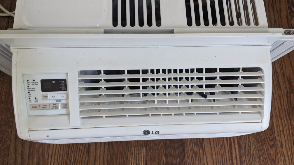 LG LW6017R Room Air Conditioner - photo 3