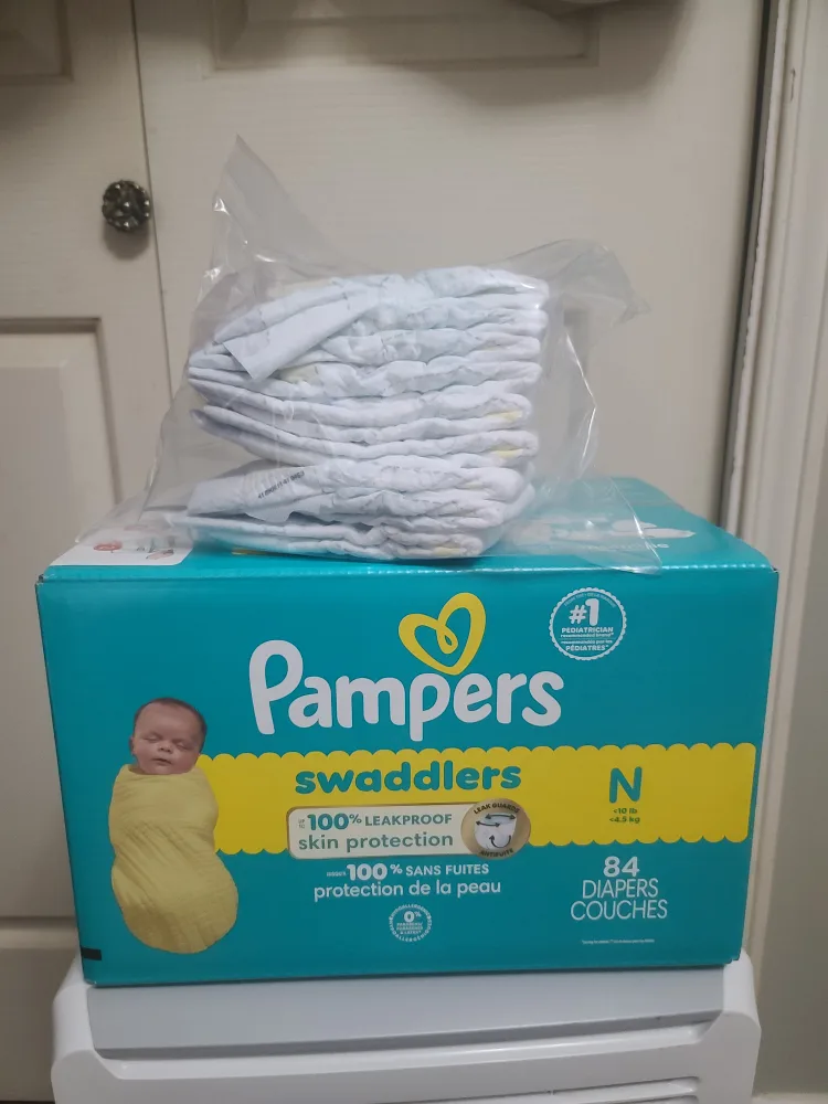 Pampers Swaddlers Size N (Newborn) - 84 Diapers thumbnail