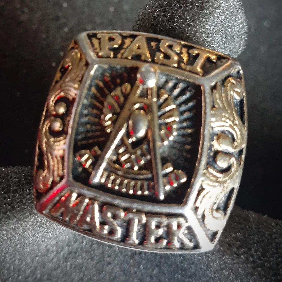 Masonic Past Master Ring – Timeless Symbolism thumbnail