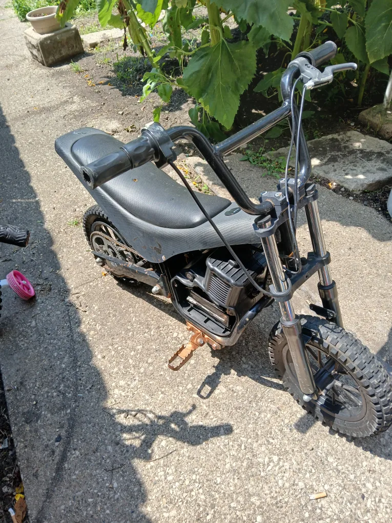 Burromax Electric Mini Bike thumbnail