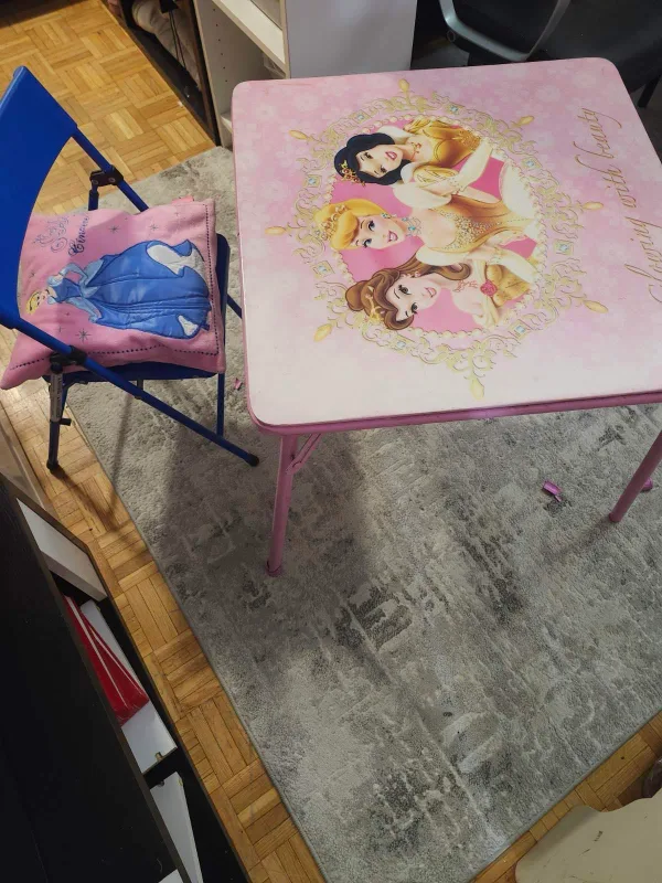 Disney Princess Table and Chair Set thumbnail