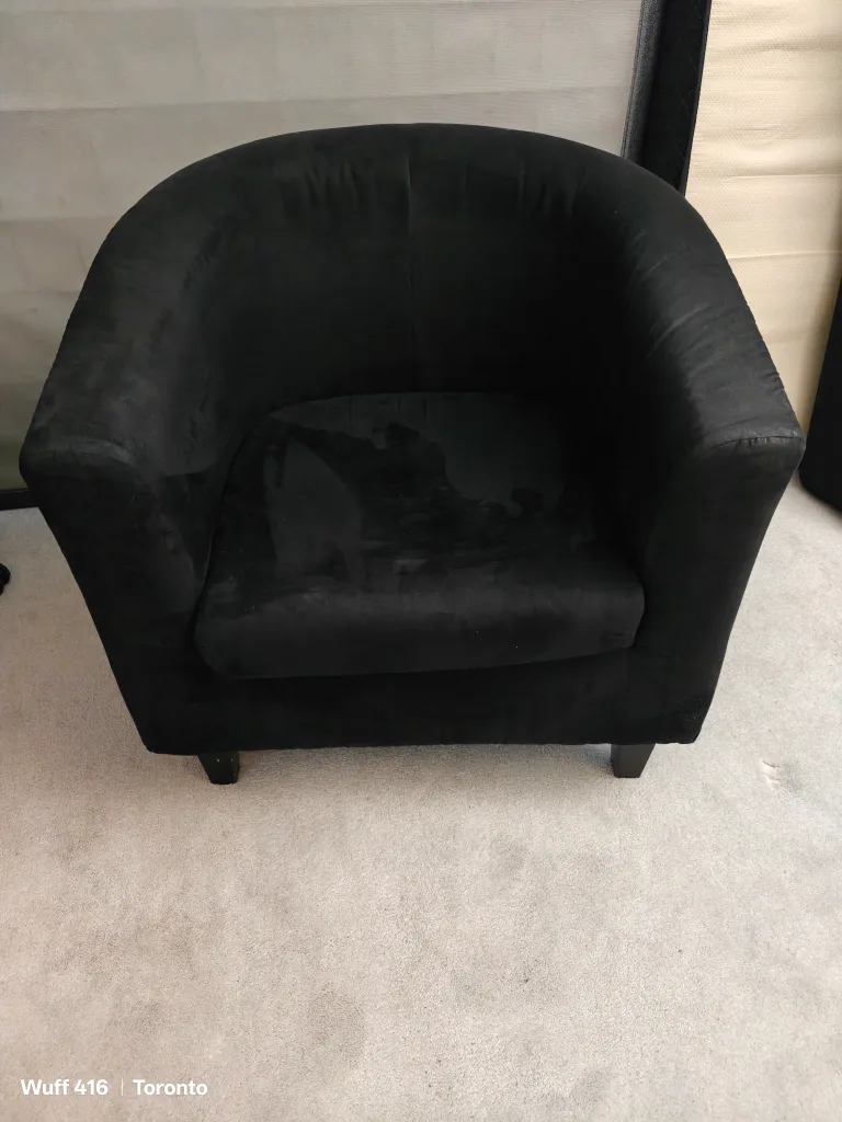 Black Armchair thumbnail