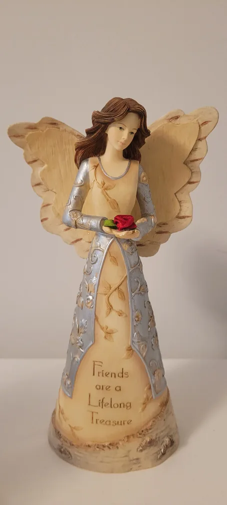 Angel Figurine - Friends are a Lifelong Treasure 🇨🇦🍁 image indicator(2)