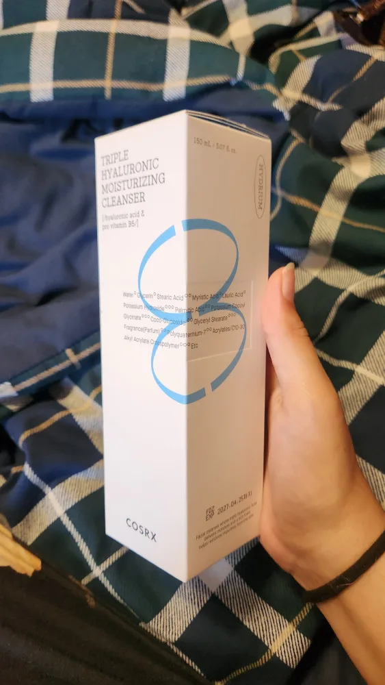 COSRX Triple Hyaluronic Moisturizing Cleanser (New) thumbnail