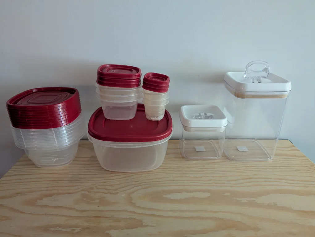 Updated Mixed Kitchenware Lot - Bowls, Jars, Utensils, Mugs etc image indicator(7)