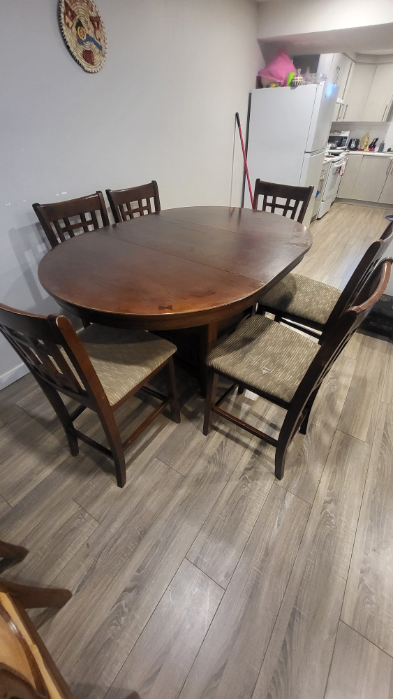Dining Table with 6 Chairs. Pub height. - photo 5