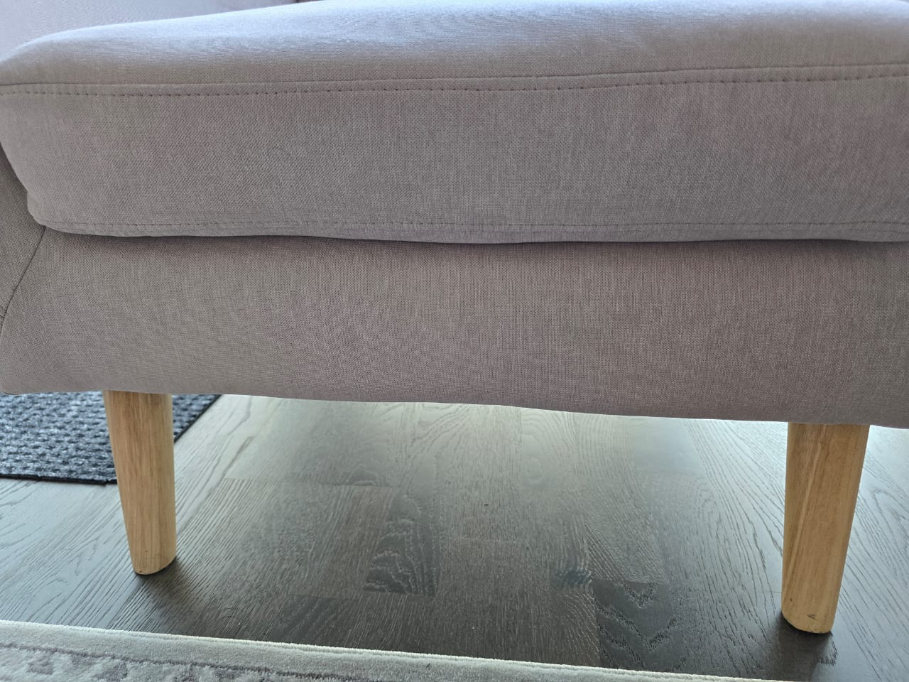 Light Purple Accent Chair - photo 4