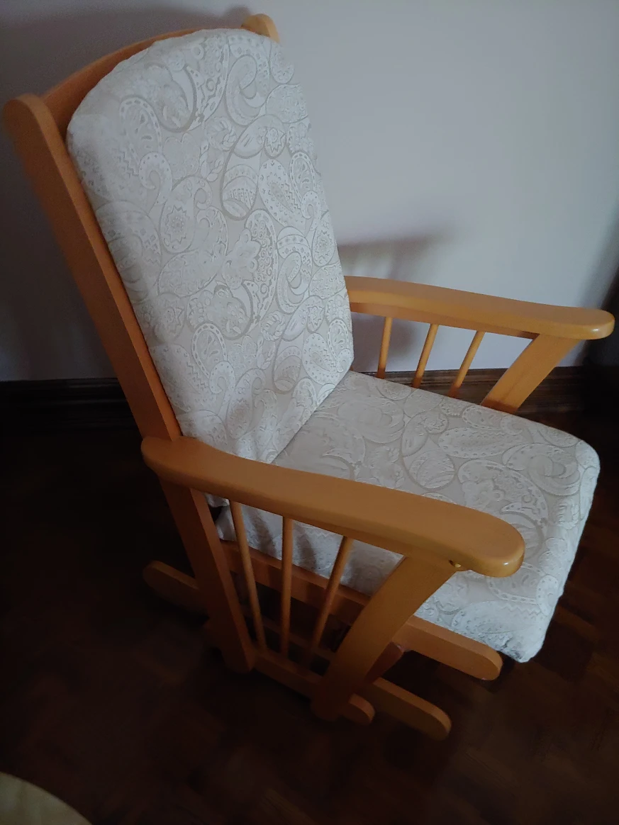 Wooden Rocking Chair with Cushions - photo 2