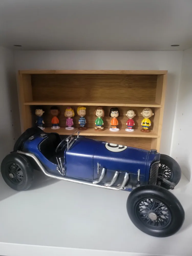 Vintage Car Model... each 30$ image indicator(5)